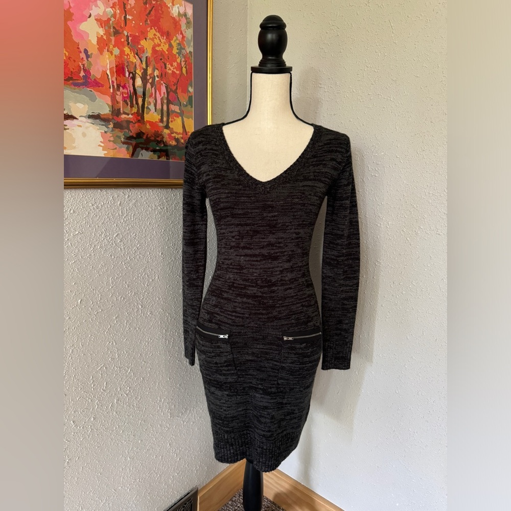iZ Byer Women's Small Knit Sweater Dress Black / Gray